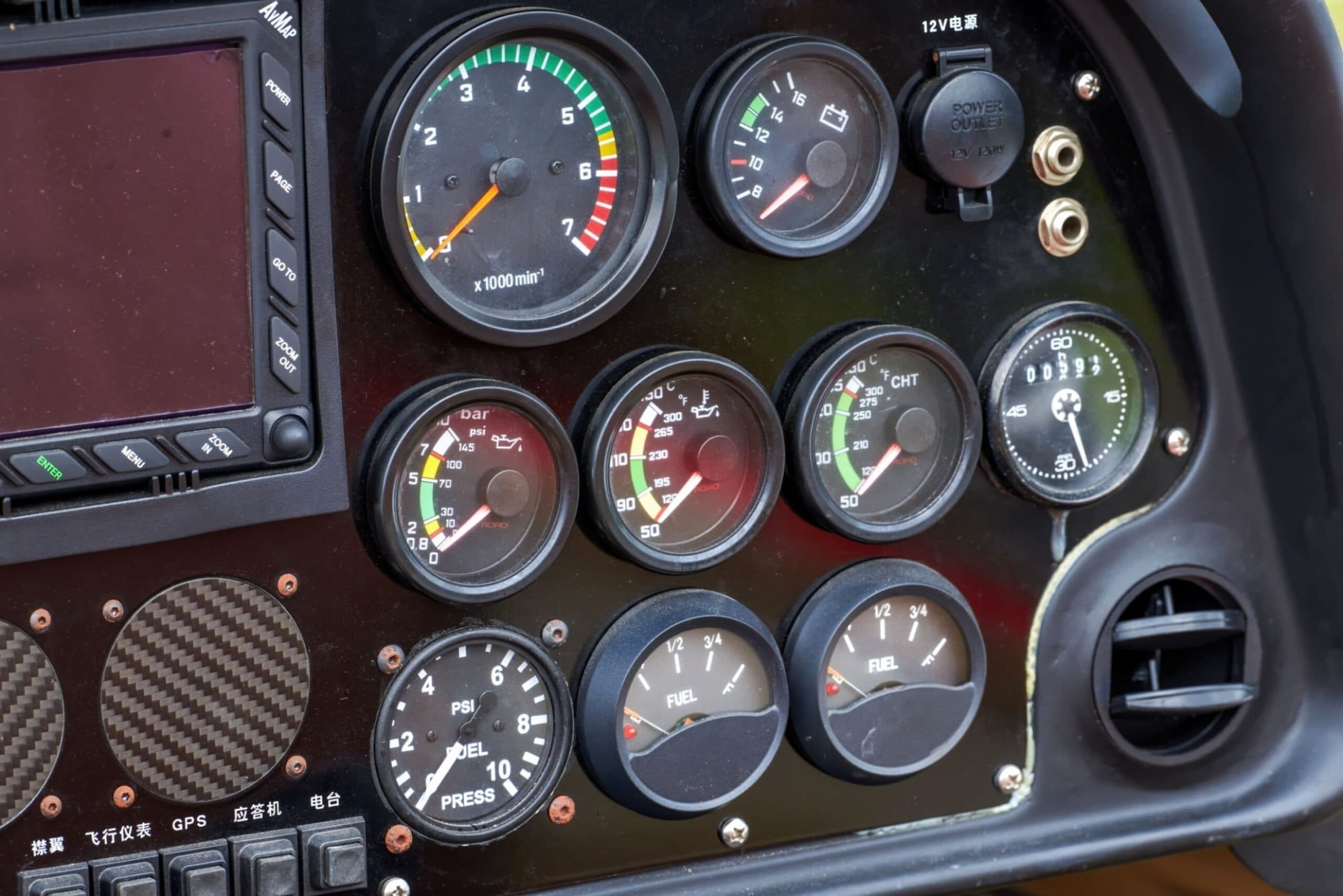 Simulator attachments and controls — image 2